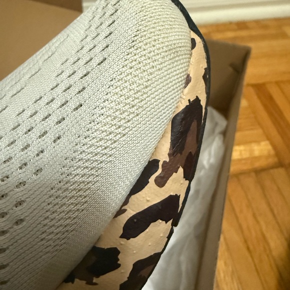 Adidas Women's Cream and Brown Athletic Shoes - Picture 6 of 9